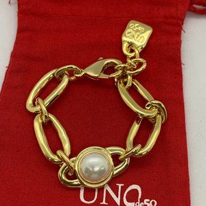Uno de 50 Bracelet OVNI Oval Link Bracelet Pearl Gold Plated